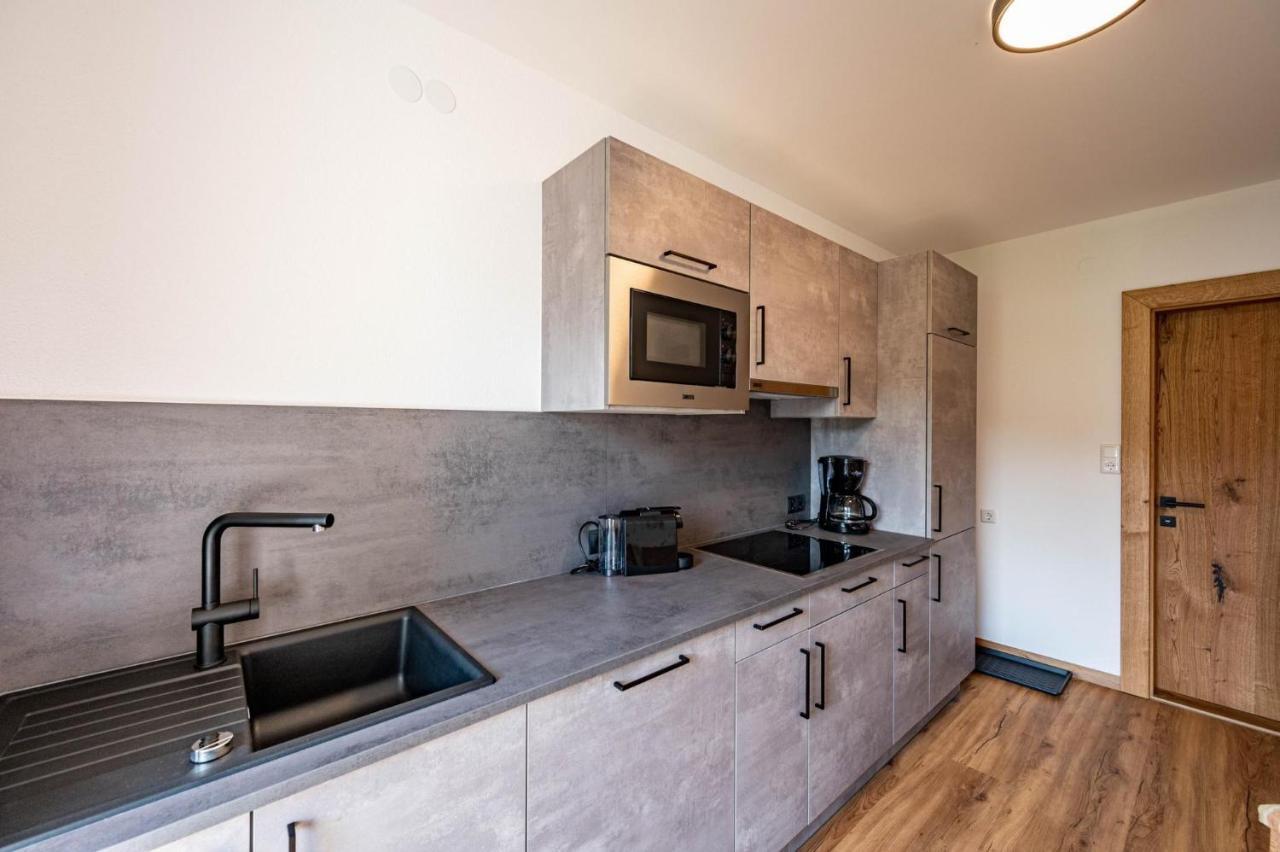 Rustika - Appartements & Spa Ehrwald Luaran gambar