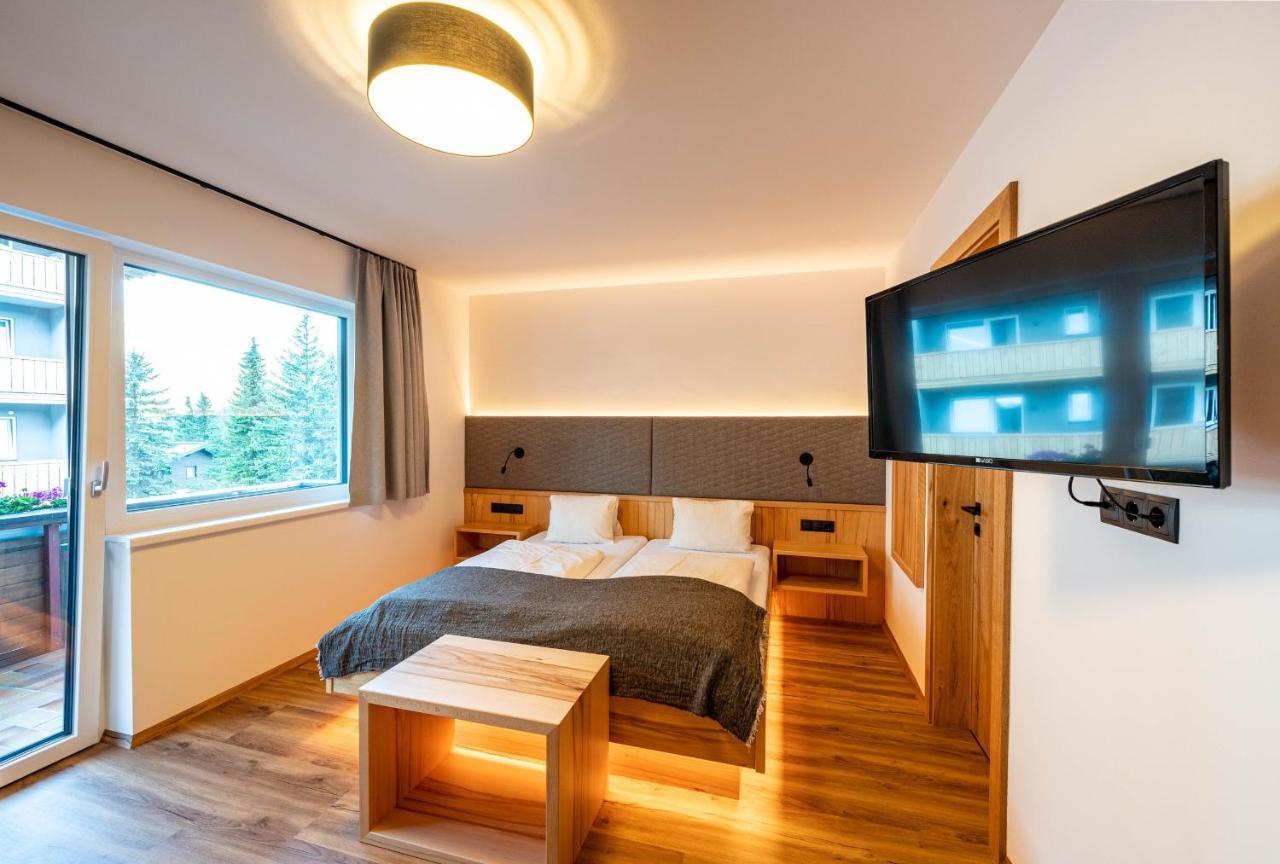 Rustika - Appartements & Spa Ehrwald Luaran gambar